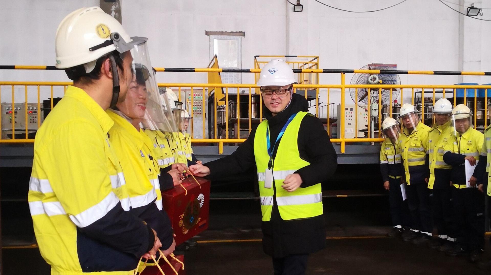 ����18(�й���)�ٷ���վ