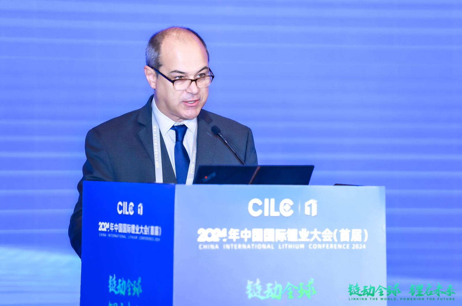 ����18(�й���)�ٷ���վ