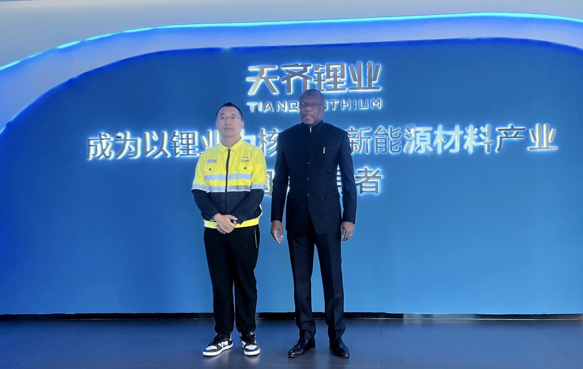 ����18(�й���)�ٷ���վ