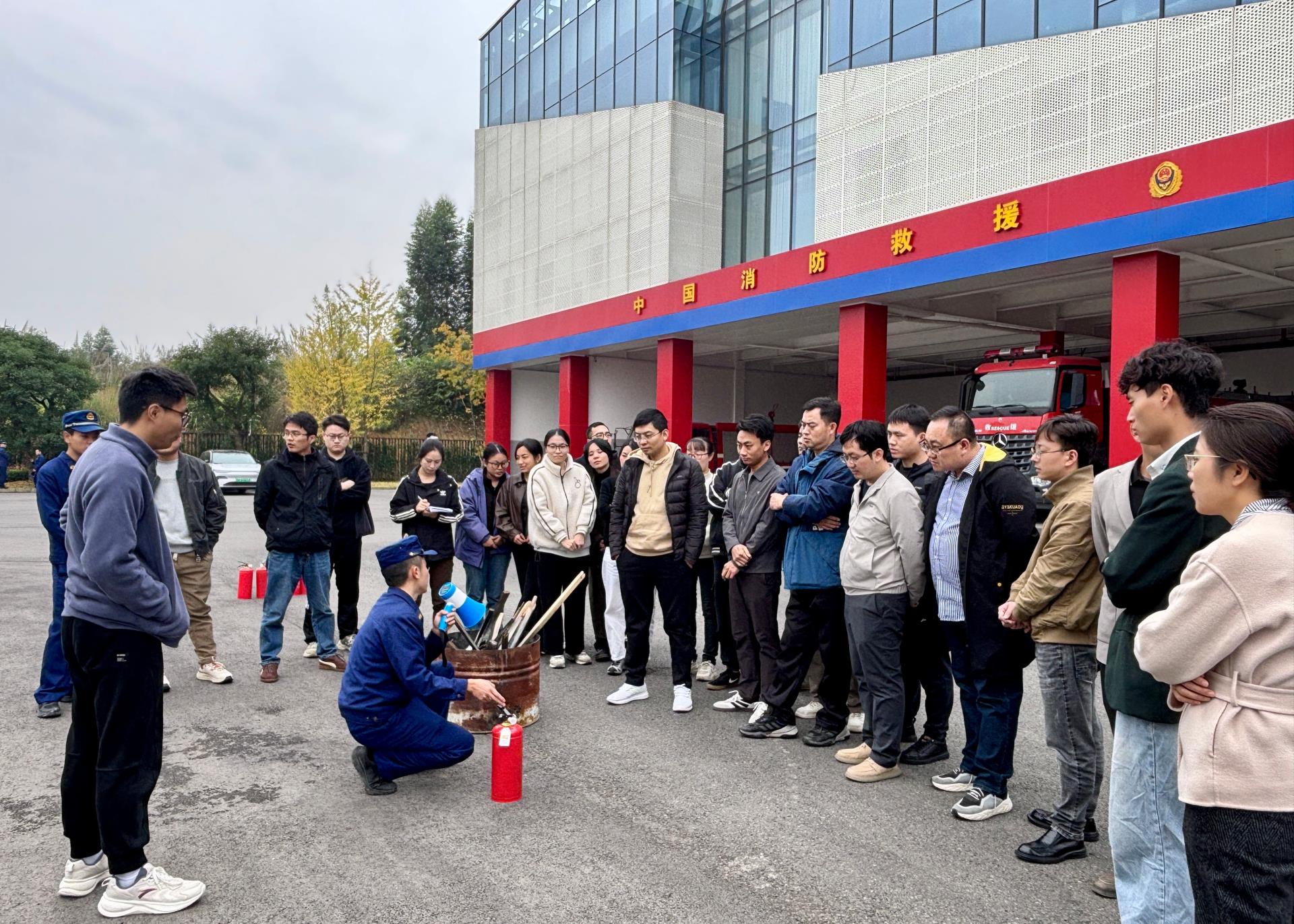 ����18(�й���)�ٷ���վ