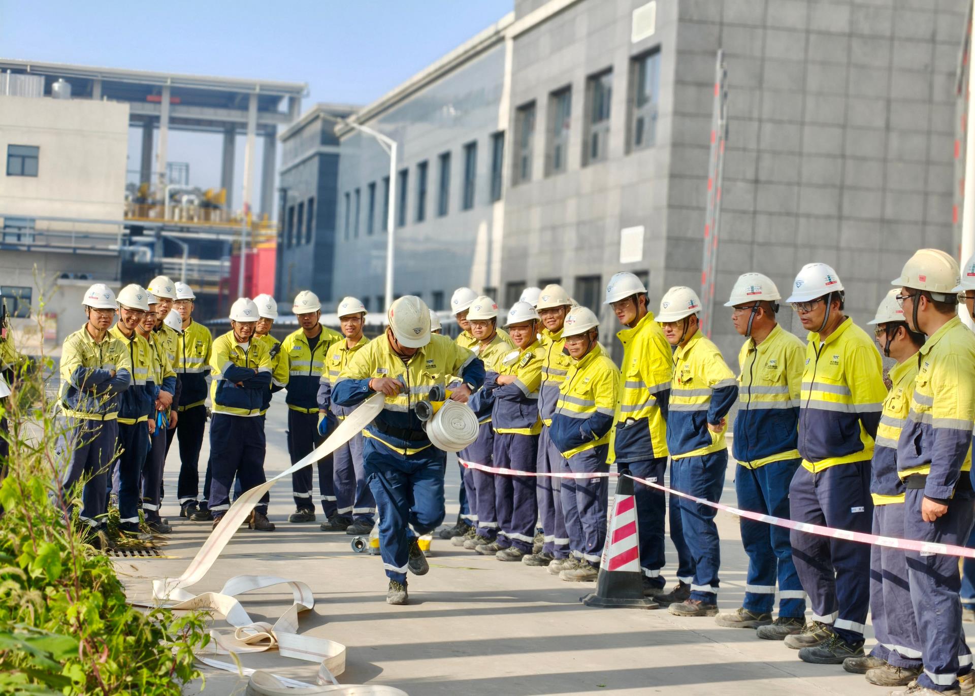 ����18(�й���)�ٷ���վ