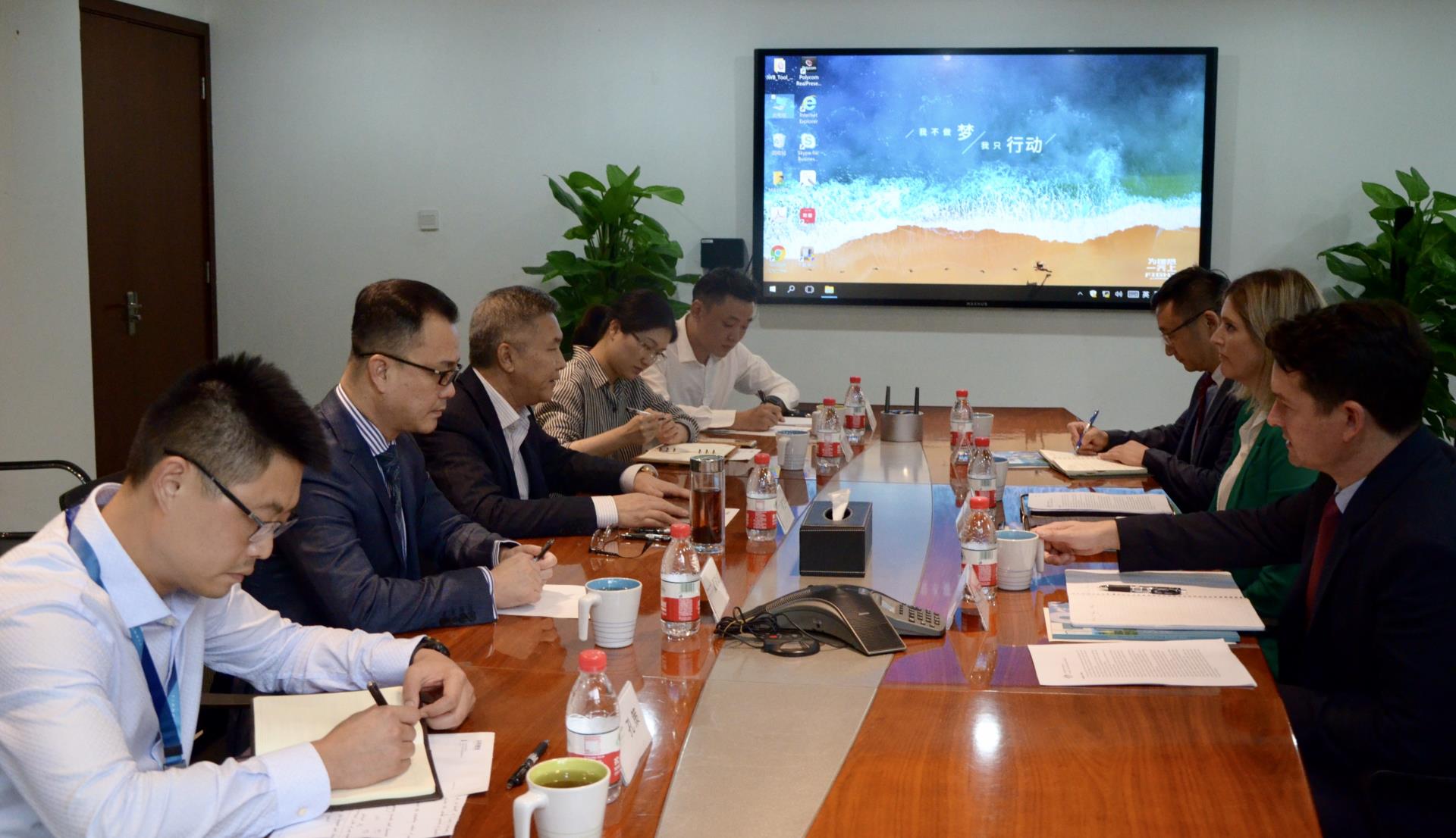 ����18(�й���)�ٷ���վ