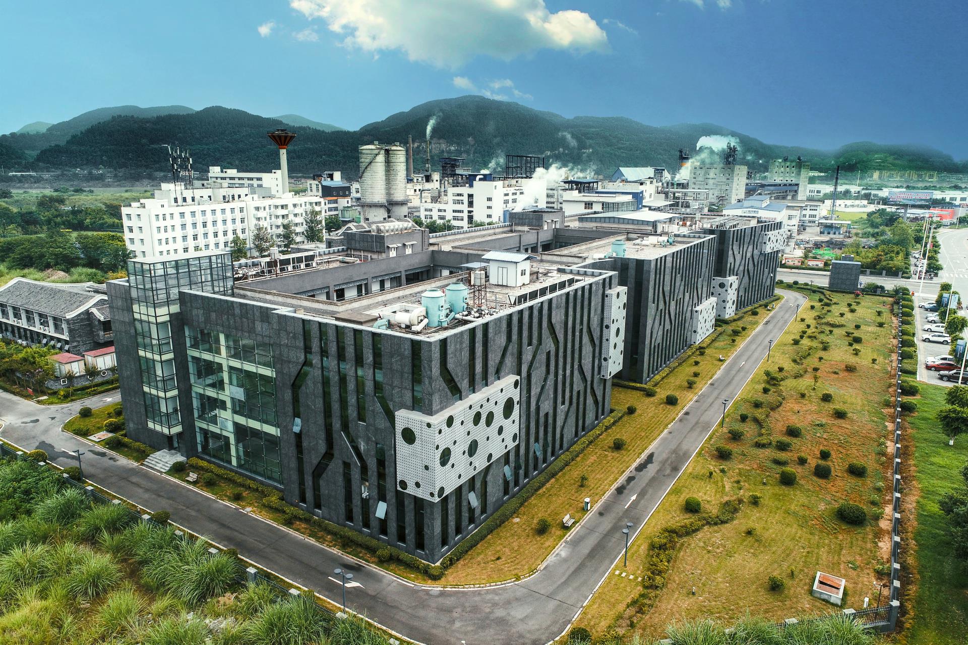 ����18(�й���)�ٷ���վ