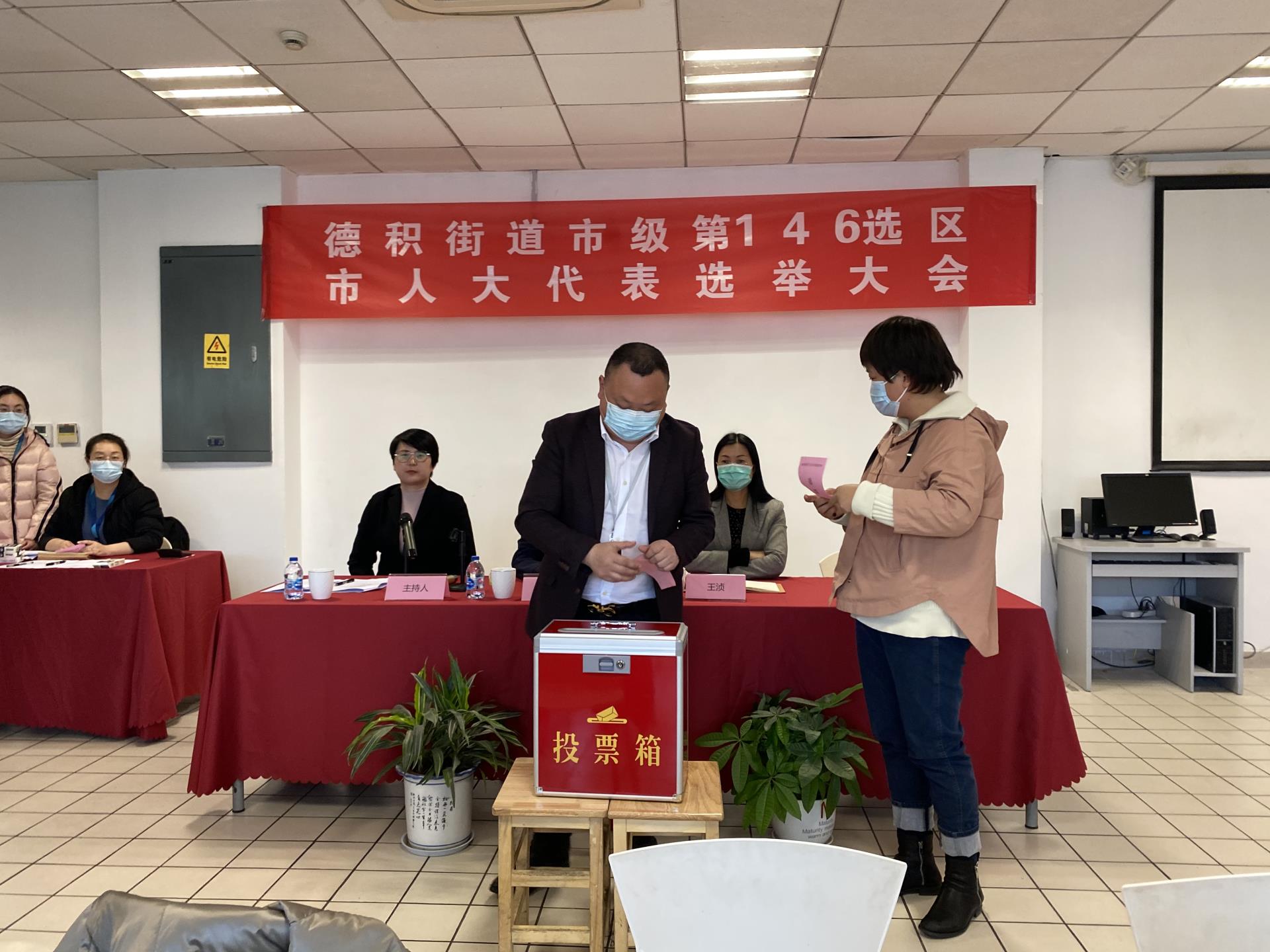 ����18(�й���)�ٷ���վ