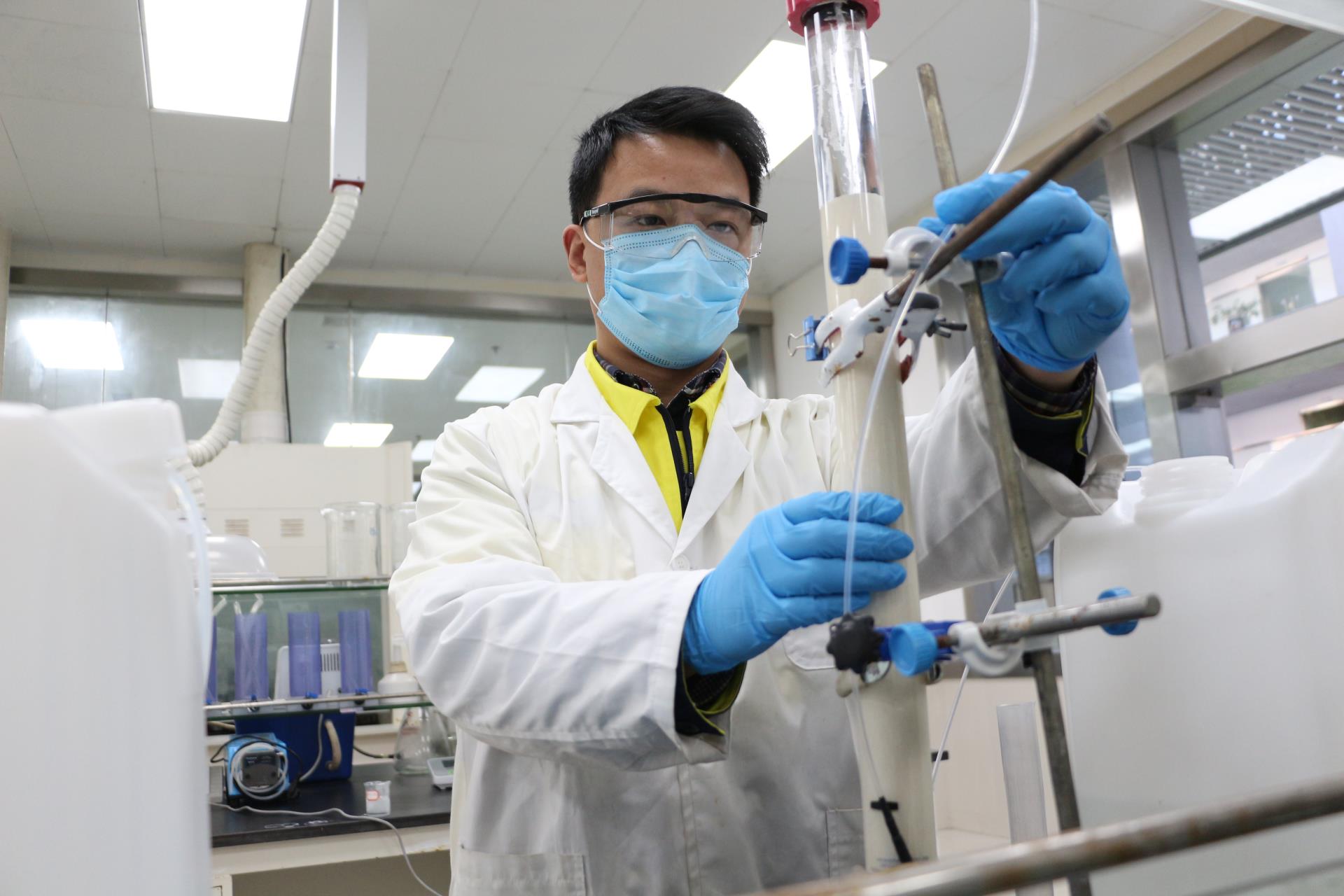 ����18(�й���)�ٷ���վ