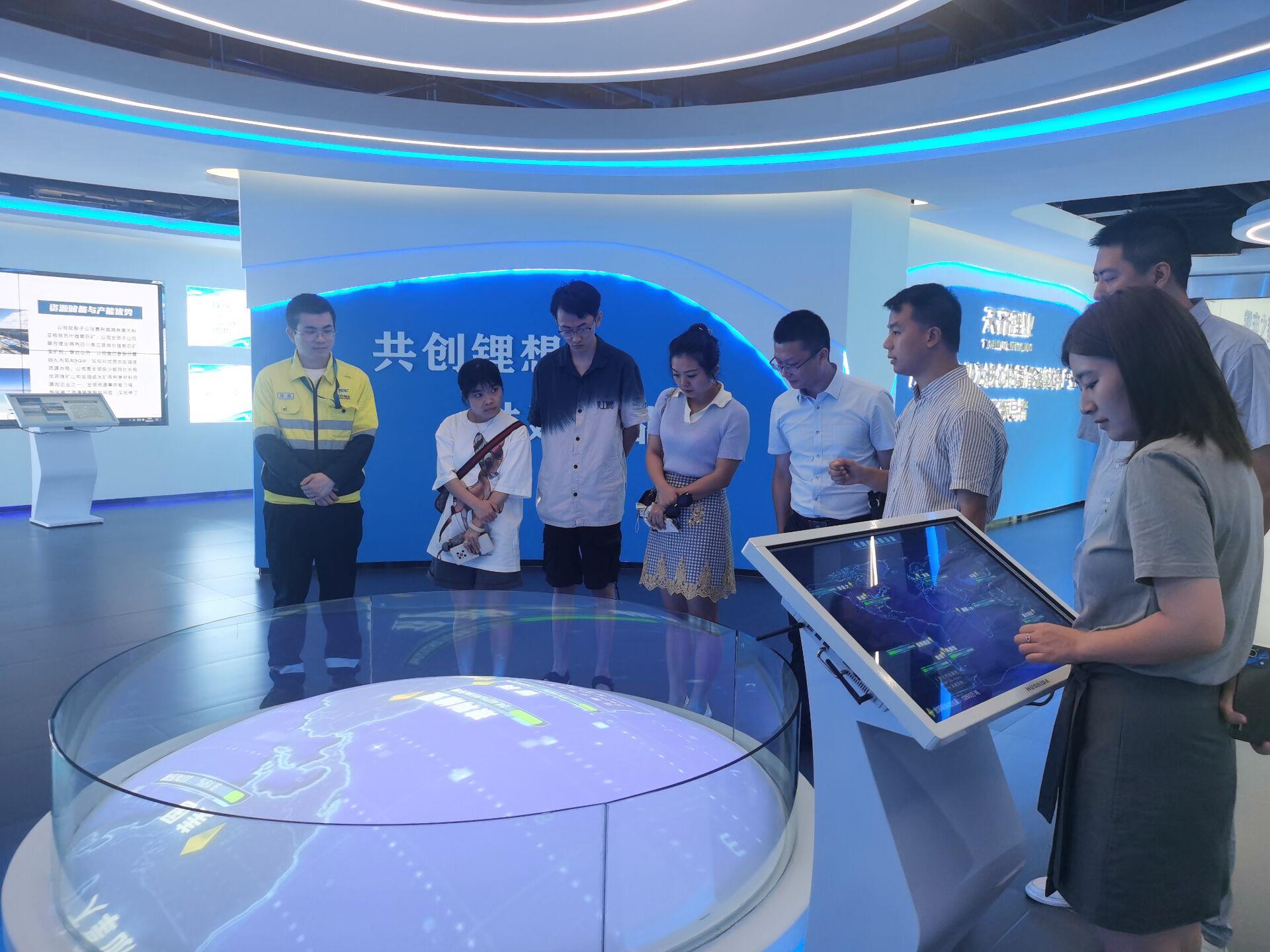 ����18(�й���)�ٷ���վ