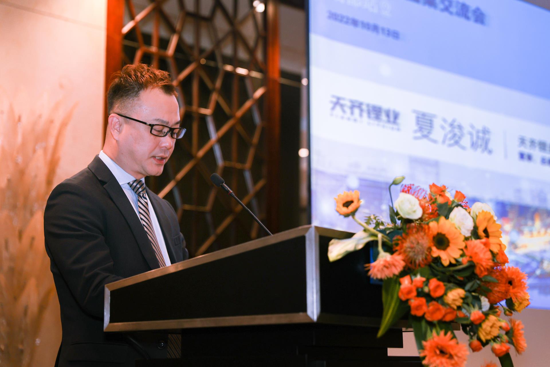 ����18(�й���)�ٷ���վ