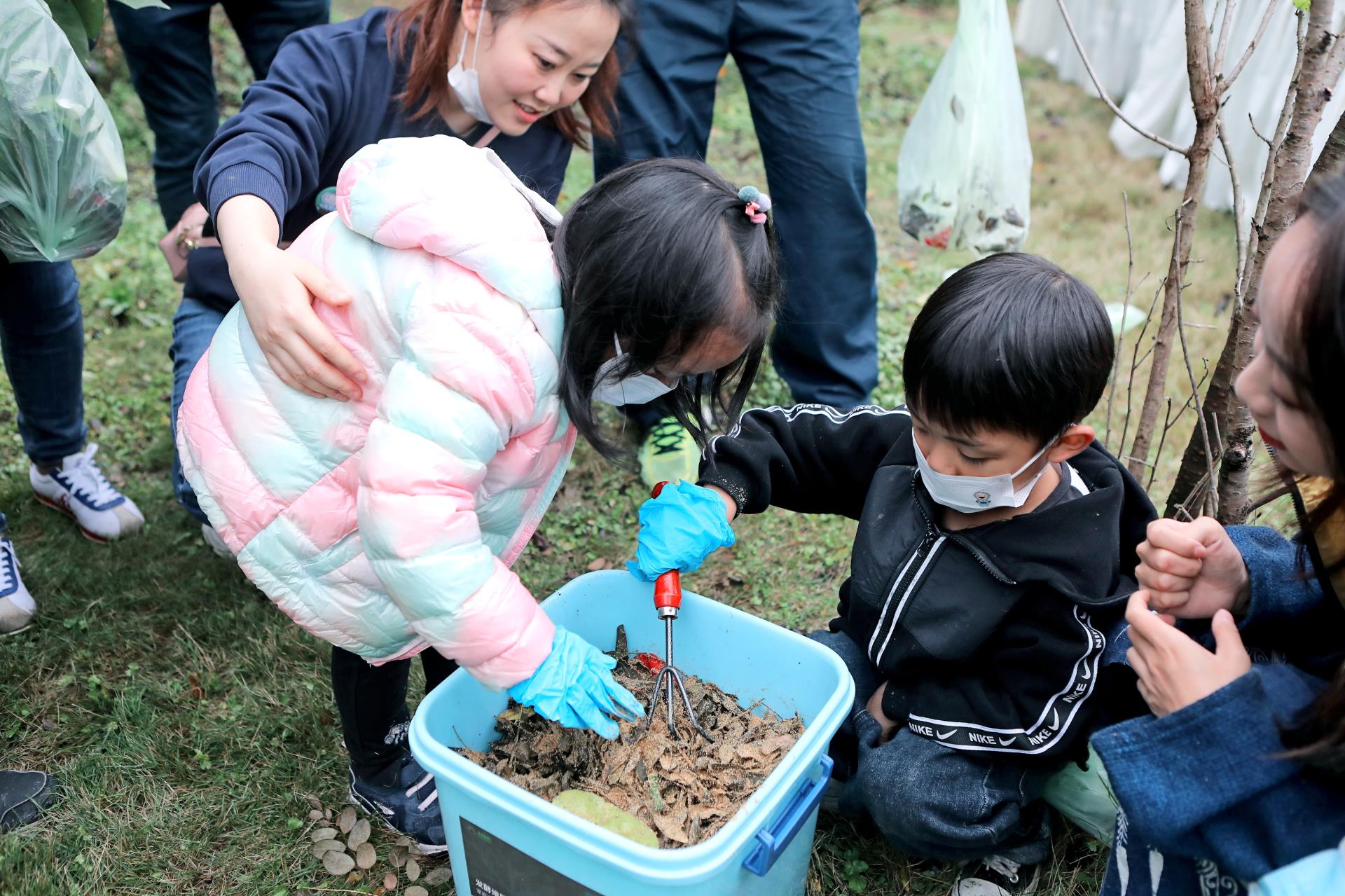 ����18(�й���)�ٷ���վ