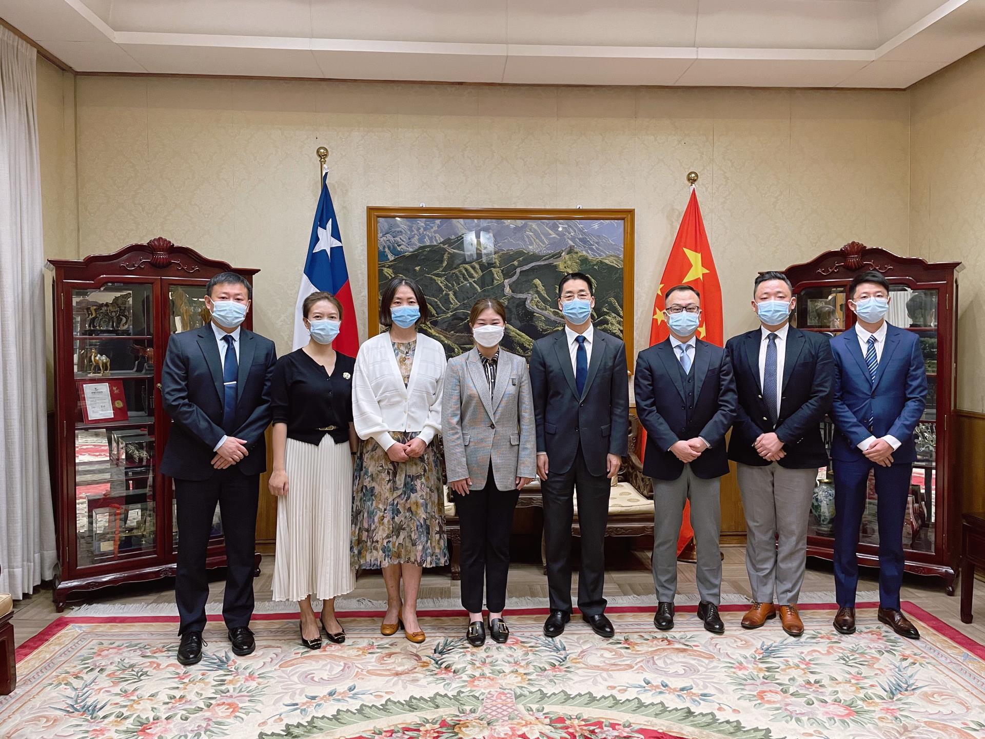 ����18(�й���)�ٷ���վ