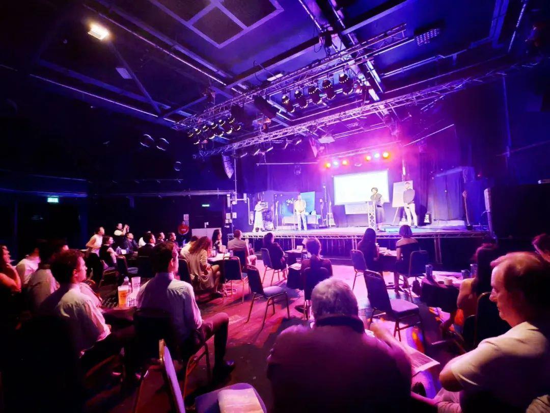 ����18(�й���)�ٷ���վ