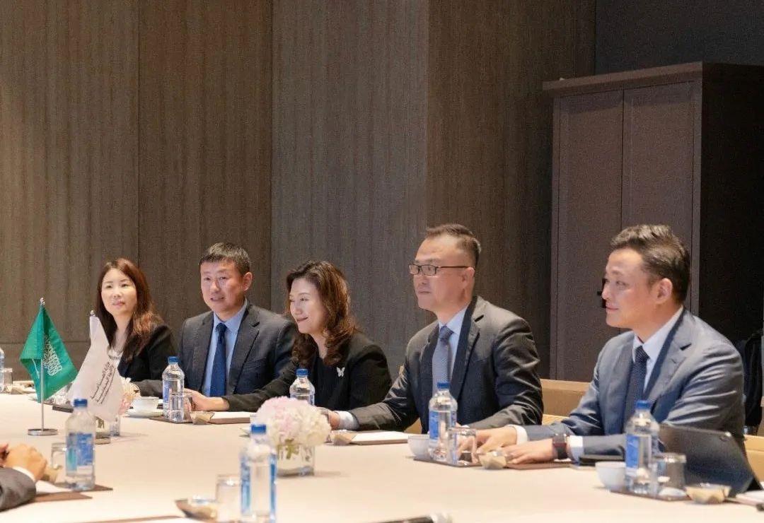 ����18(�й���)�ٷ���վ