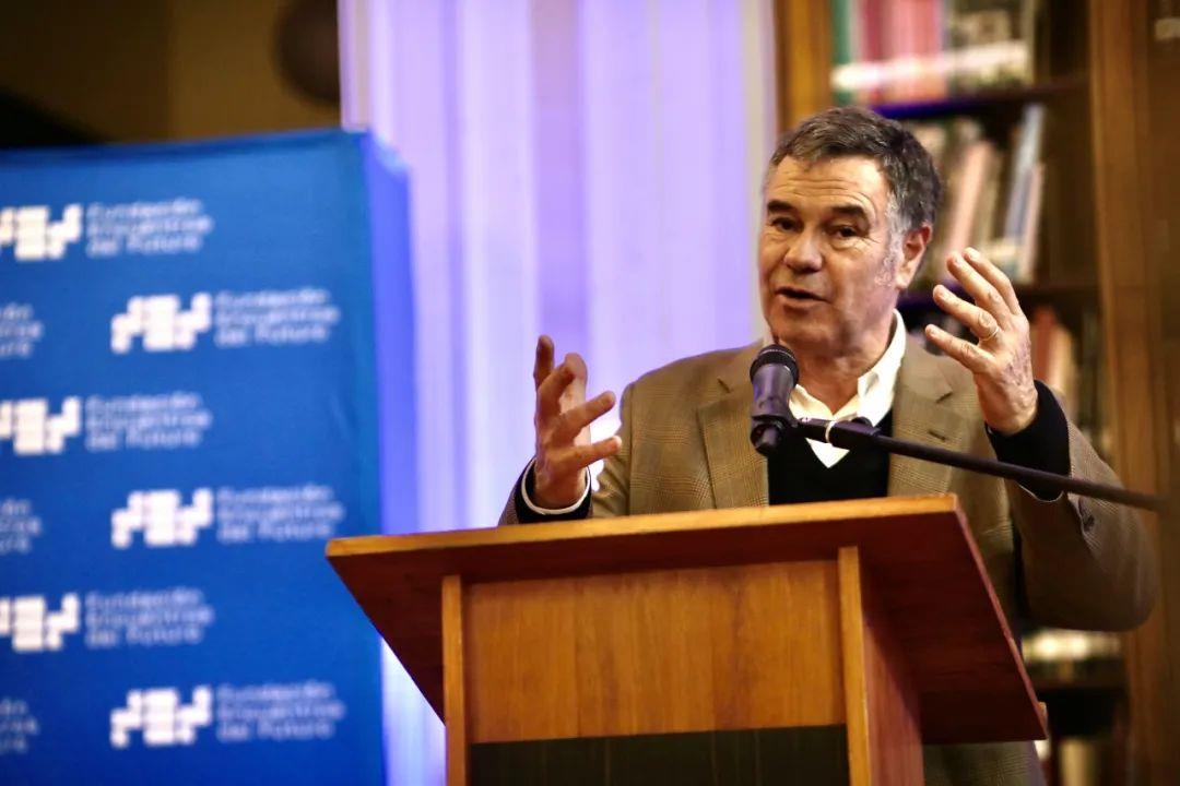 ����18(�й���)�ٷ���վ