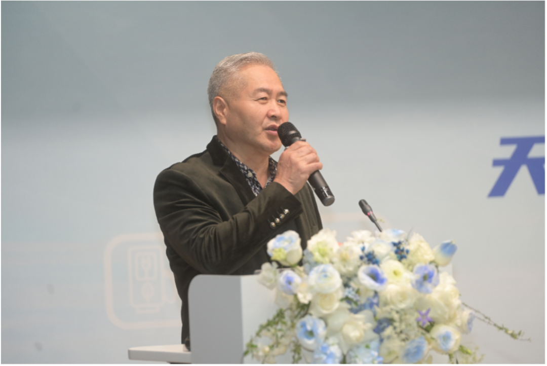 ����18(�й���)�ٷ���վ