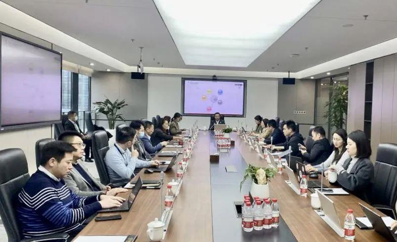 ����18(�й���)�ٷ���վ