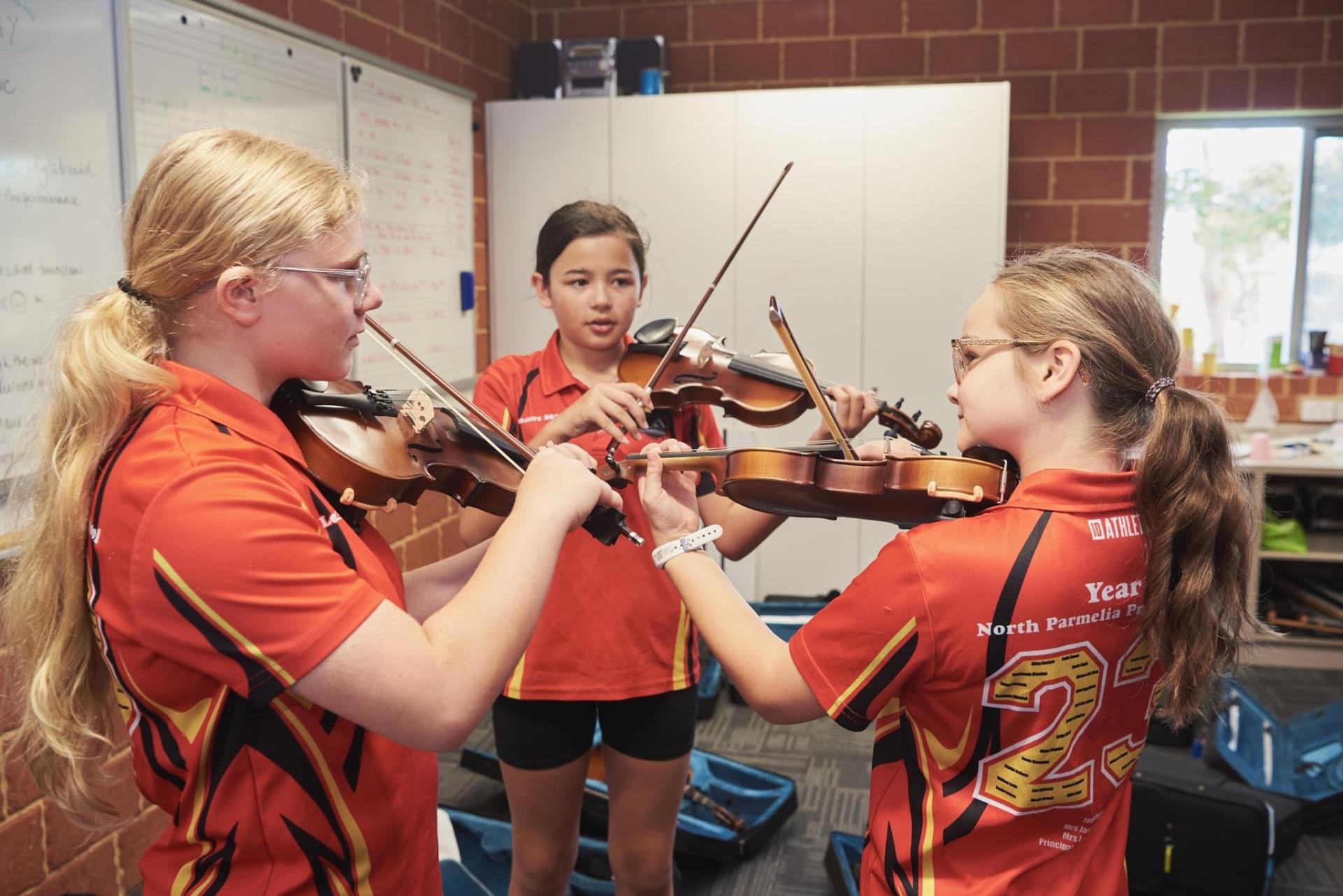 ����18(�й���)�ٷ���վ