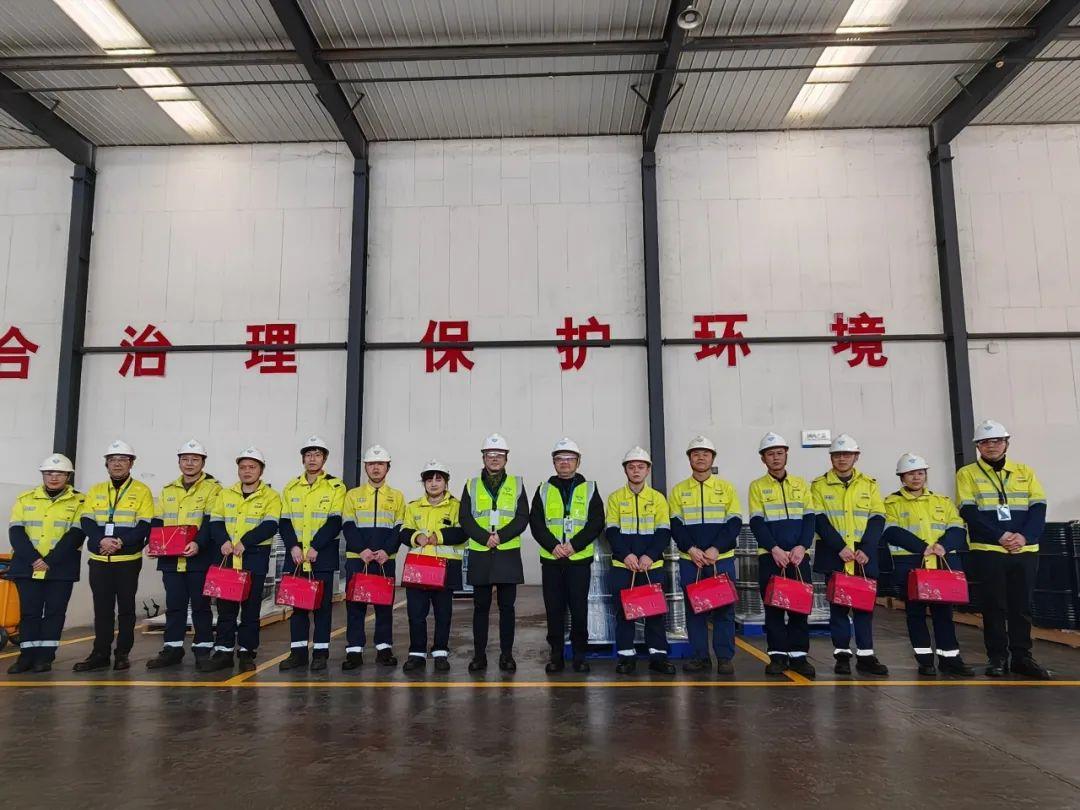 ����18(�й���)�ٷ���վ