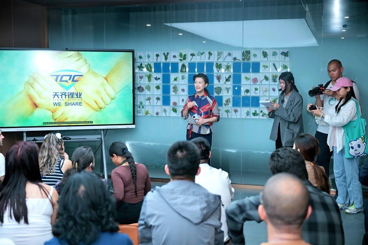 ����18(�й���)�ٷ���վ