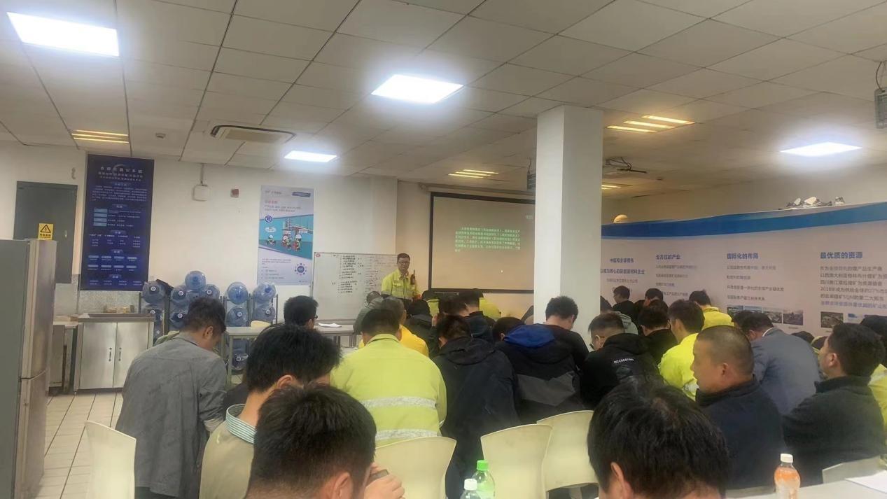 ����18(�й���)�ٷ���վ