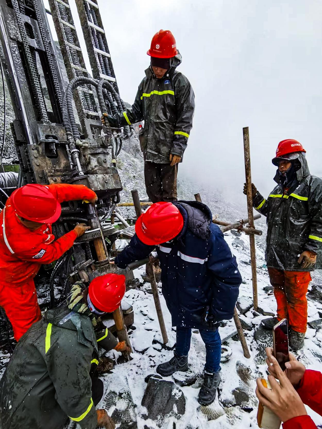 ����18(�й���)�ٷ���վ