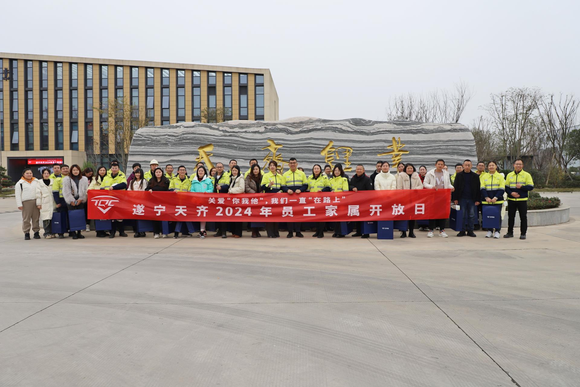 ����18(�й���)�ٷ���վ