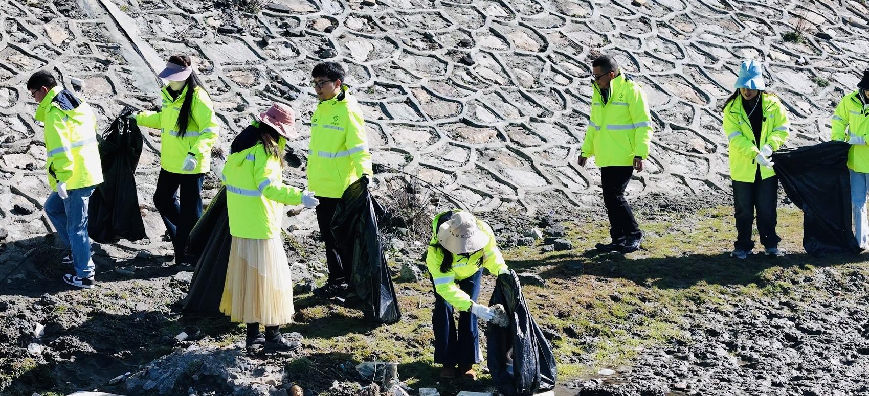 ����18(�й���)�ٷ���վ