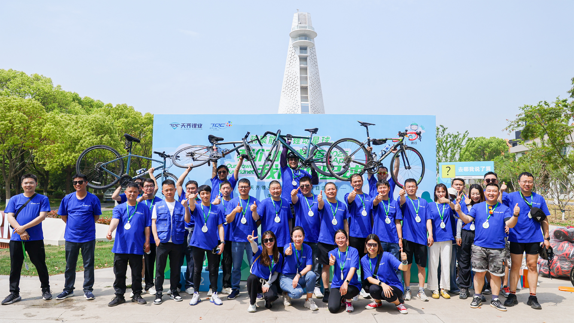 ����18(�й���)�ٷ���վ