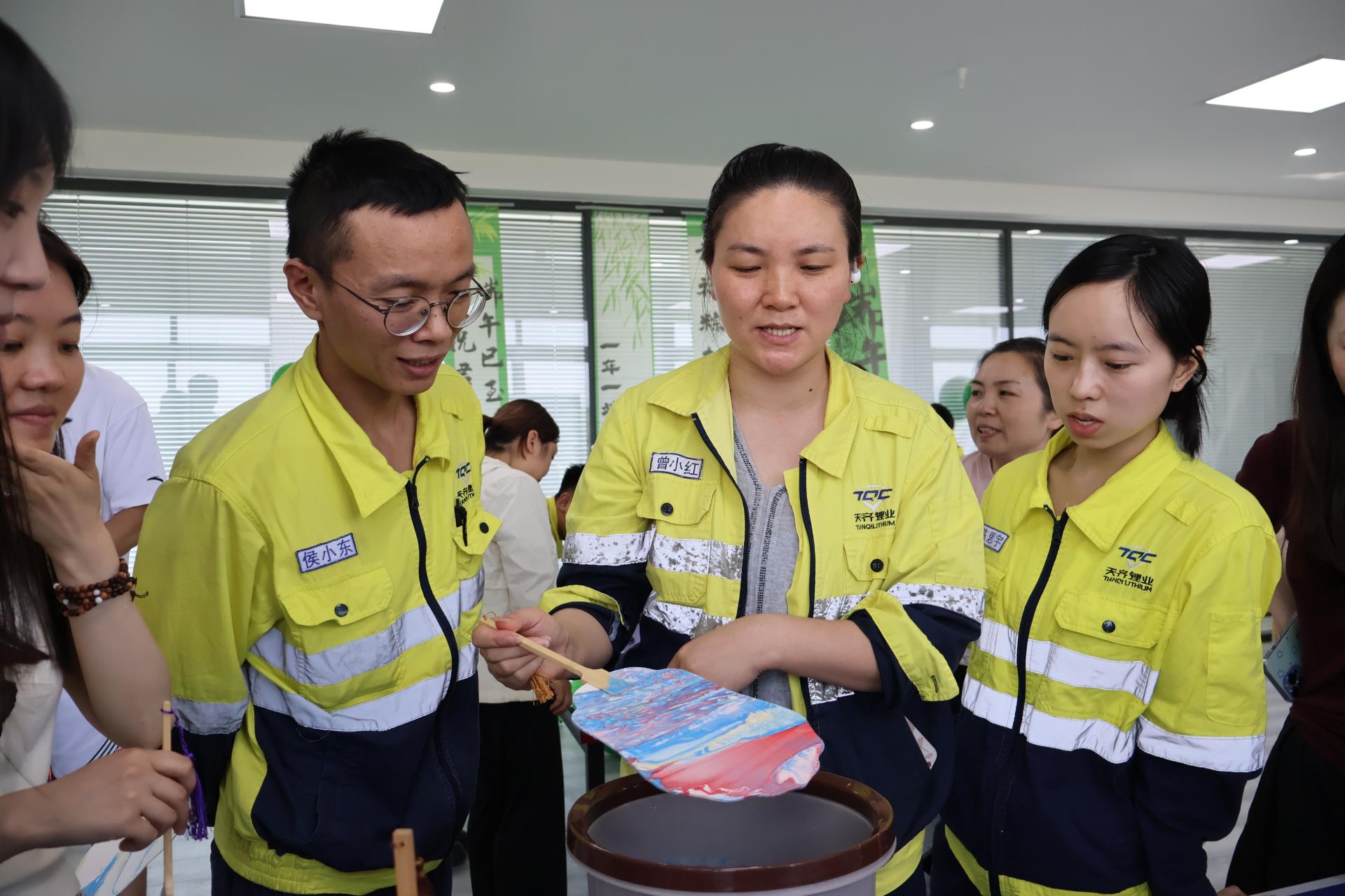 ����18(�й���)�ٷ���վ