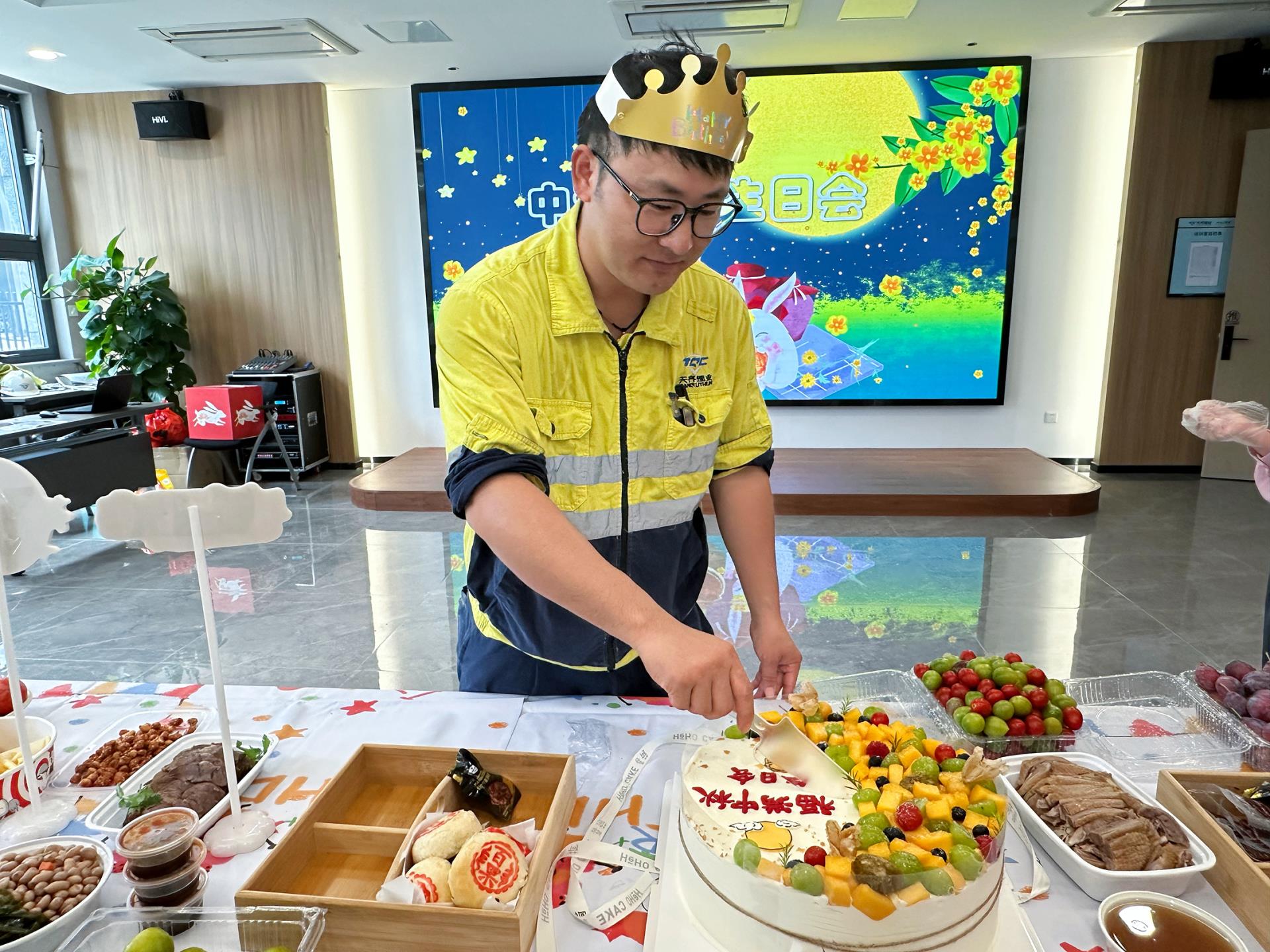 ����18(�й���)�ٷ���վ