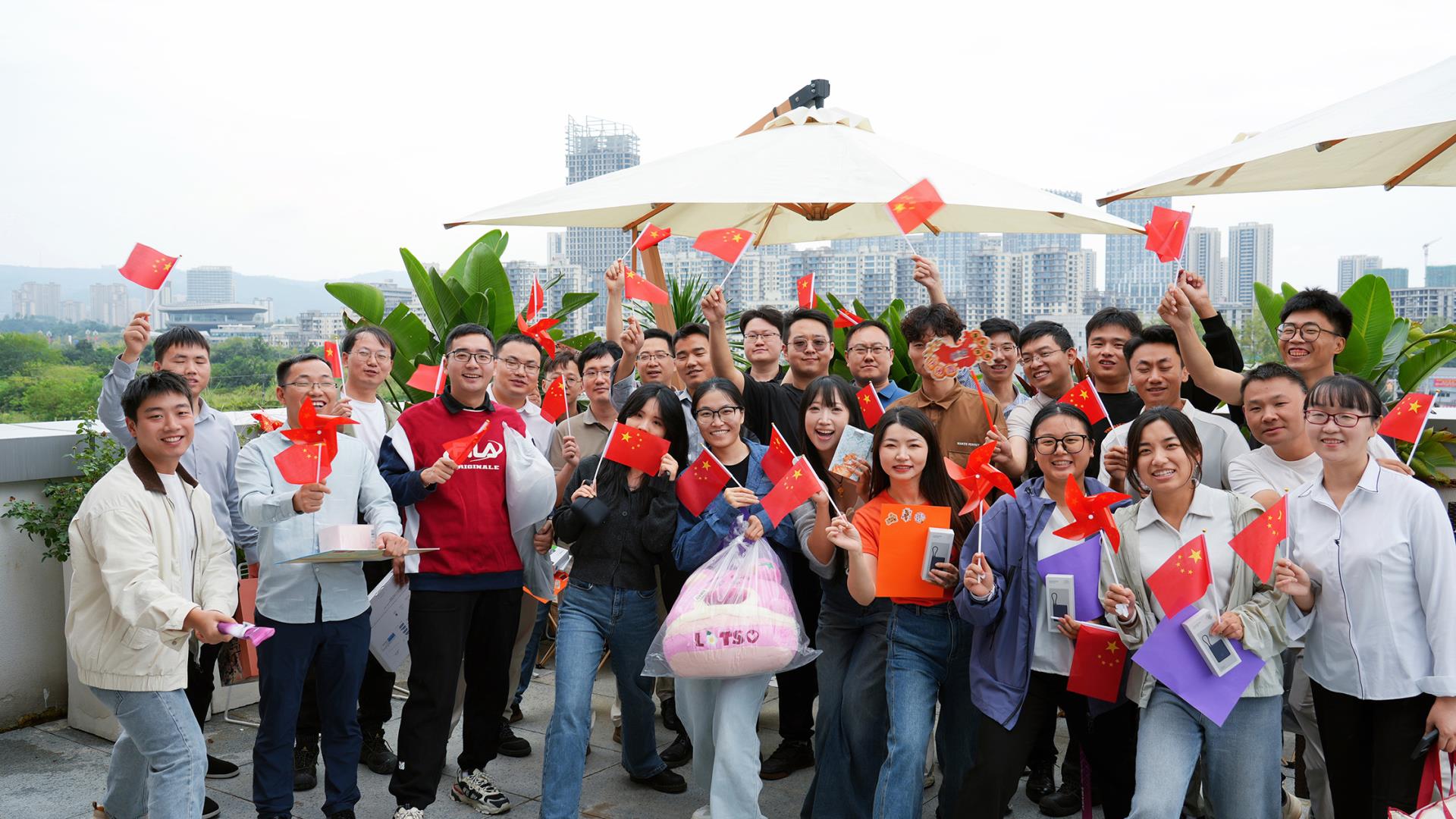 ����18(�й���)�ٷ���վ