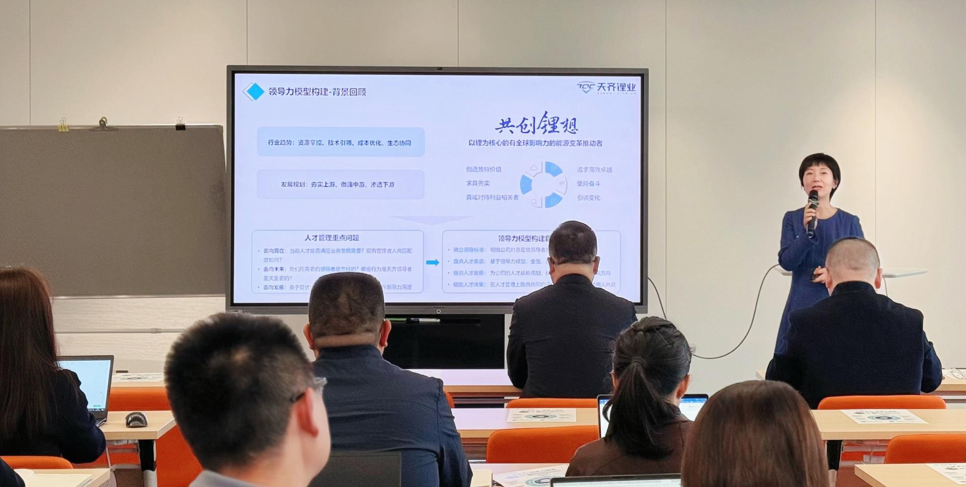 ����18(�й���)�ٷ���վ