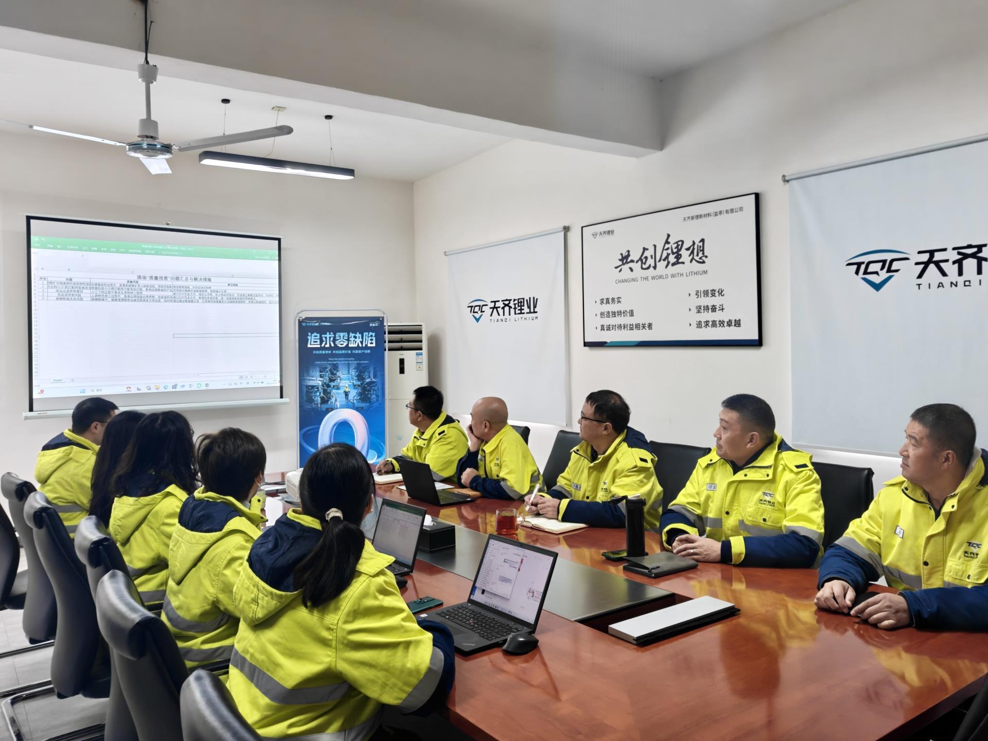 ����18(�й���)�ٷ���վ