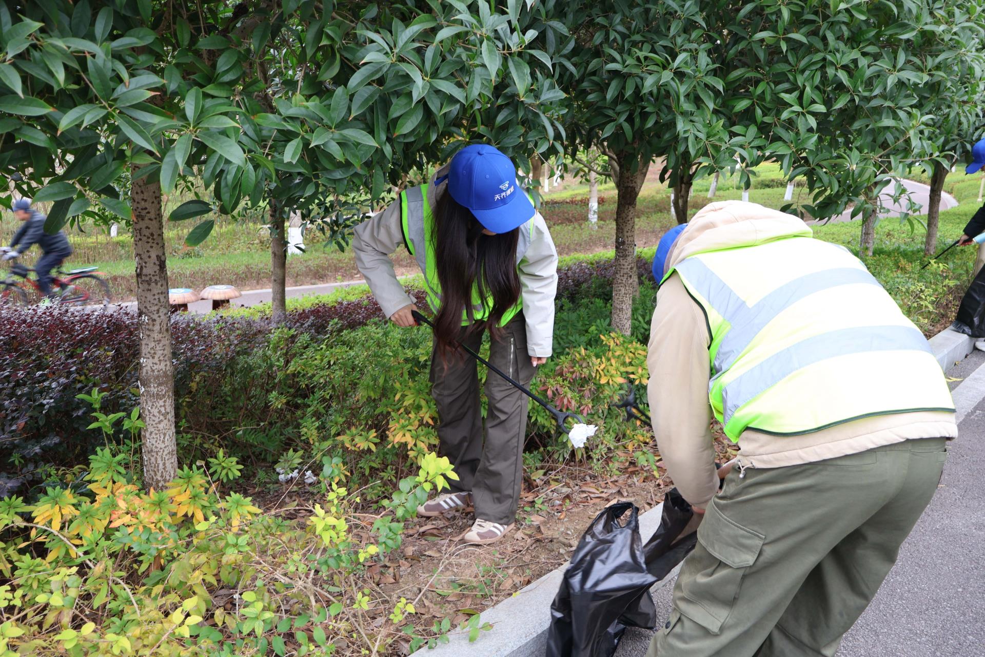 ����18(�й���)�ٷ���վ