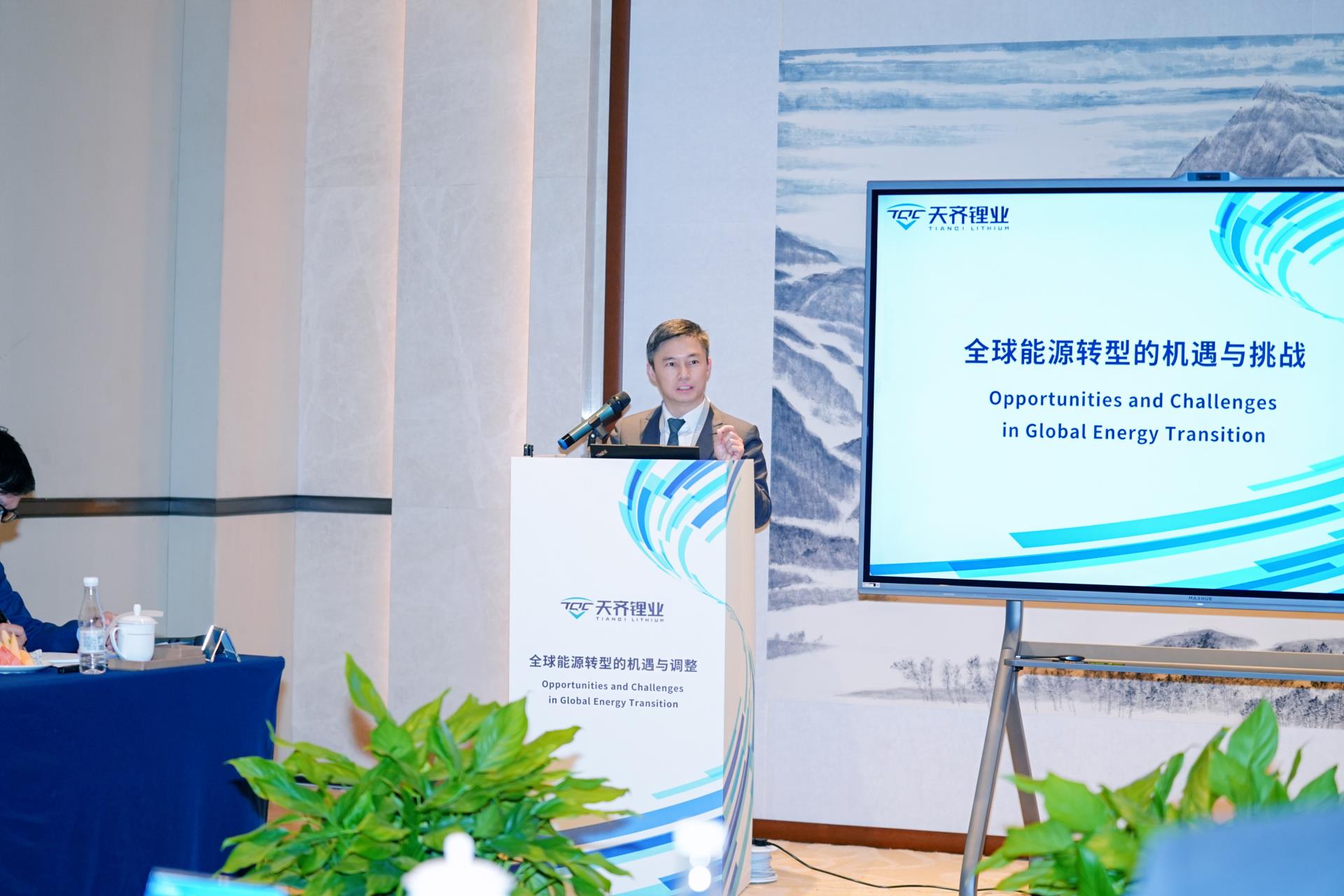 ����18(�й���)�ٷ���վ