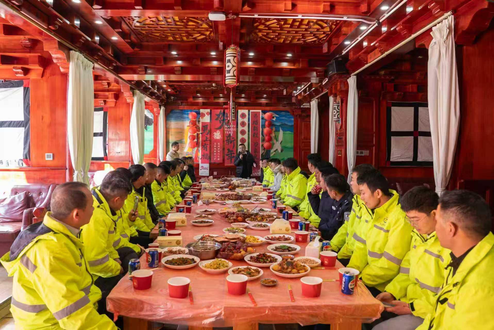 ����18(�й���)�ٷ���վ