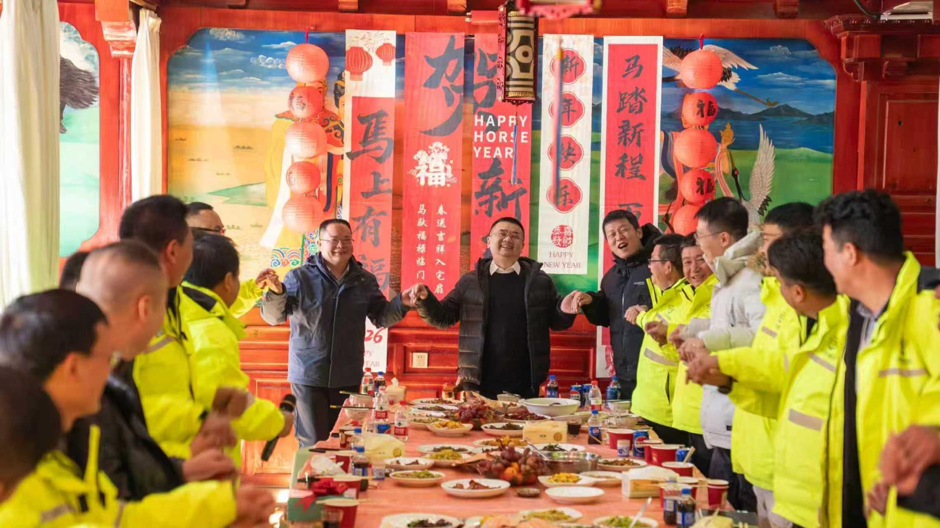 ����18(�й���)�ٷ���վ