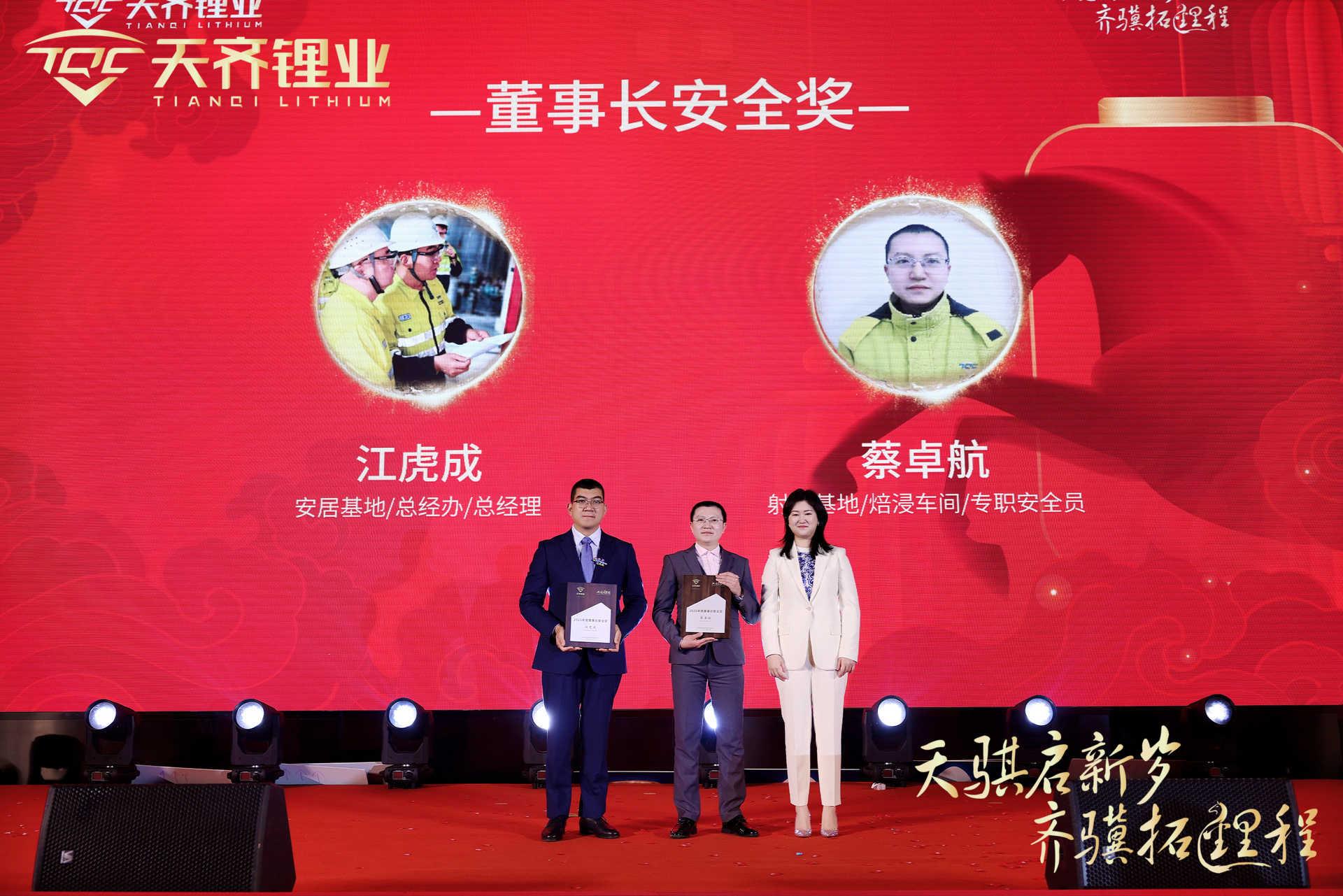 ����18(�й���)�ٷ���վ