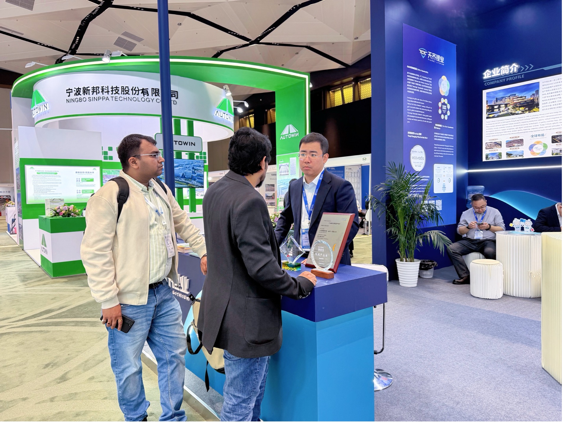 ����18(�й���)�ٷ���վ